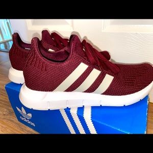 Adidas Swift Run — running shoes